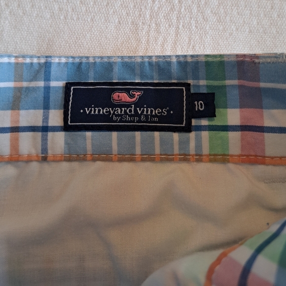 Vineyard Vines boys size 10 plaid shorts, VGUC - Picture 3 of 5